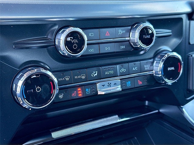 2025 Ford F-150 Lariat 4WD SUPERCREW