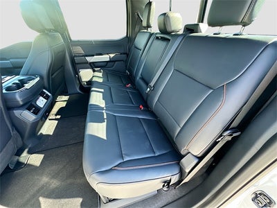 2025 Ford F-150 Lariat 4WD SUPERCREW
