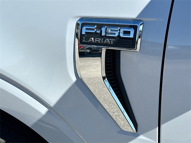 2025 Ford F-150 Lariat 4WD SUPERCREW