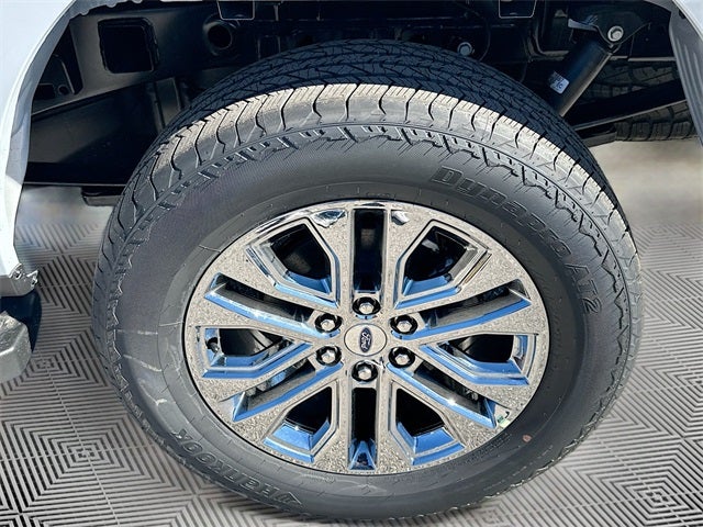 2025 Ford F-150 Lariat 4WD SUPERCREW