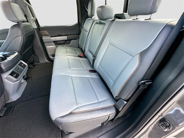 2025 Ford F-150 Lariat 4WD SUPERCREW