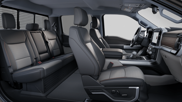 2025 Ford F-150 Lariat 4WD SUPERCREW