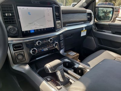 2026 Ford F-150 Lariat 4WD SUPERCREW