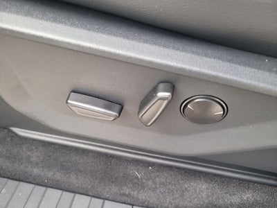 2026 Ford F-150 Lariat 4WD SUPERCREW