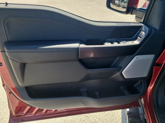 2026 Ford F-150 Lariat 4WD SUPERCREW