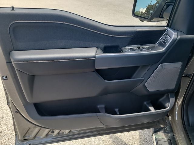 2026 Ford F-150 Lariat 4WD SUPERCREW