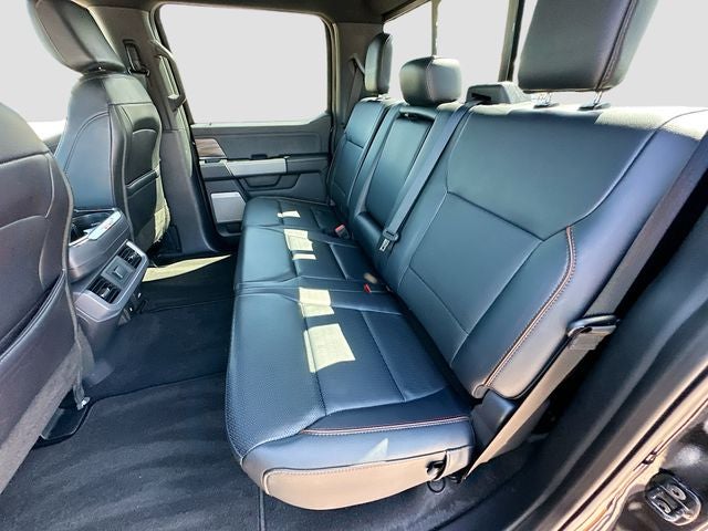 2025 Ford F-150 Lariat 3.5 ECOBOOST