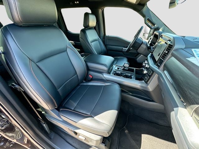 2025 Ford F-150 Lariat 3.5 ECOBOOST