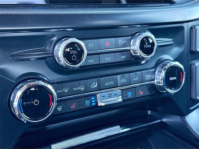 2025 Ford F-150 Lariat 4WD SUPERCREW