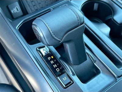 2025 Ford F-150 Lariat 4WD SUPERCREW