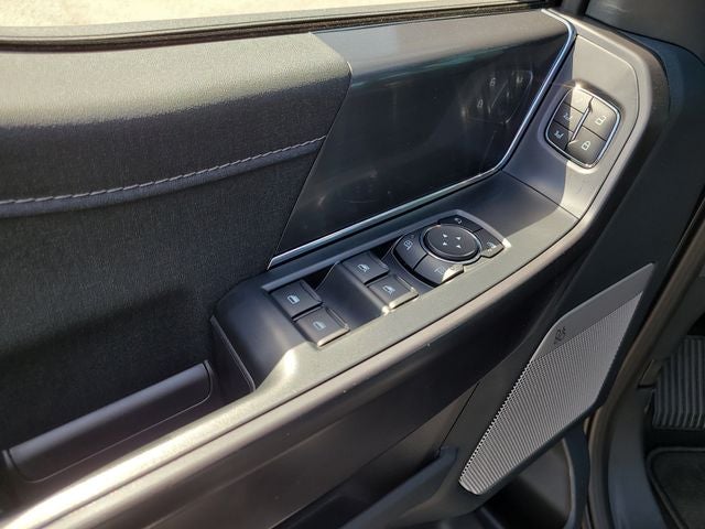2026 Ford F-150 Lariat 4WD SUPERCREW