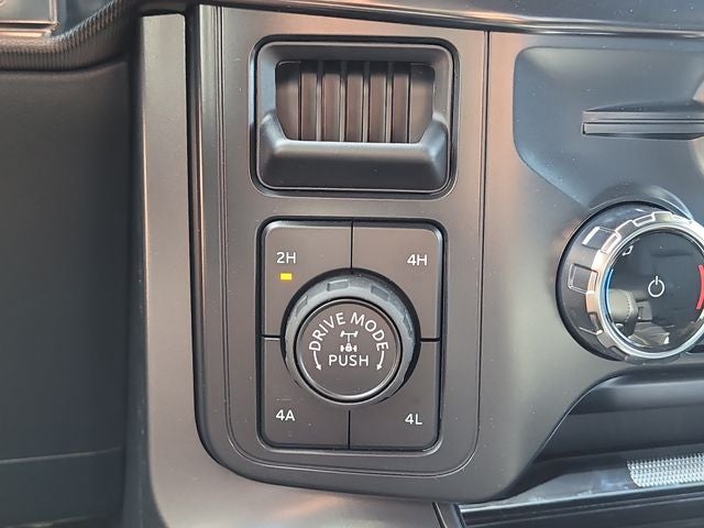 2026 Ford F-150 Lariat 4WD SUPERCREW