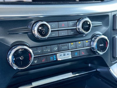 2025 Ford F-150 Lariat 4WD SUPERCREW