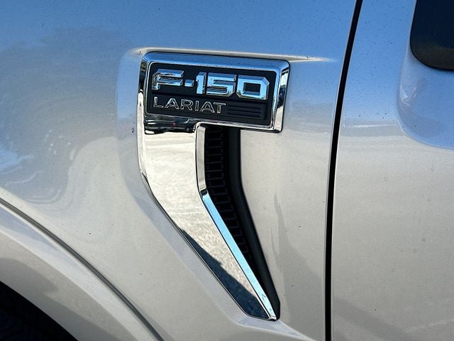 2025 Ford F-150 Lariat 4WD SUPERCREW