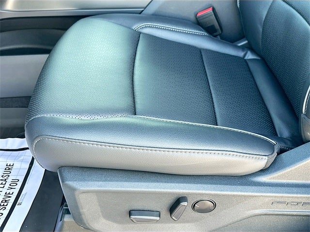 2025 Ford F-150 Lariat 4WD SUPERCREW LIFTED / WHEELS & TIRES