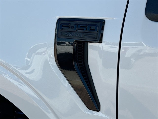 2025 Ford F-150 Lariat 4WD SUPERCREW LIFTED / WHEELS & TIRES