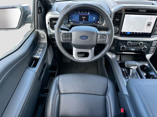 2025 Ford F-150 Lariat 4WD SUPERCREW