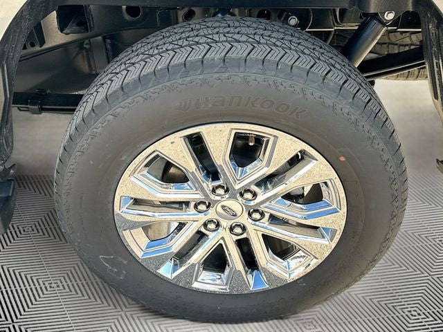 2025 Ford F-150 Lariat 4WD SUPERCREW