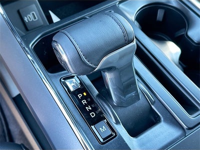 2025 Ford F-150 Lariat 4WD SUPERCREW