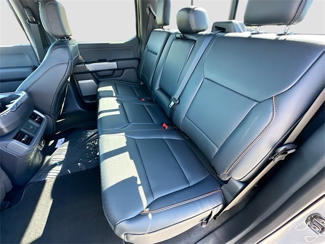 2025 Ford F-150 Lariat 4WD SUPERCREW