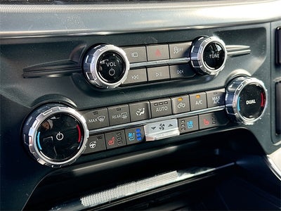 2025 Ford F-150 Lariat 4WD SUPERCREW