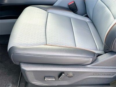 2025 Ford F-150 Lariat 4WD SUPERCREW