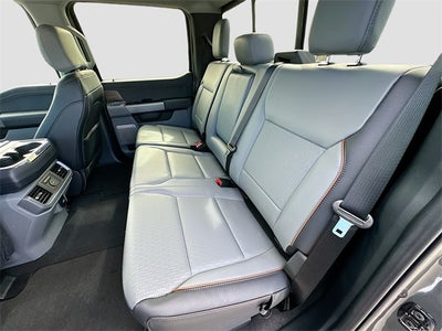 2025 Ford F-150 Lariat 4WD SUPERCREW