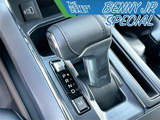 2025 Ford F-150 Lariat 4WD SUPERCREW