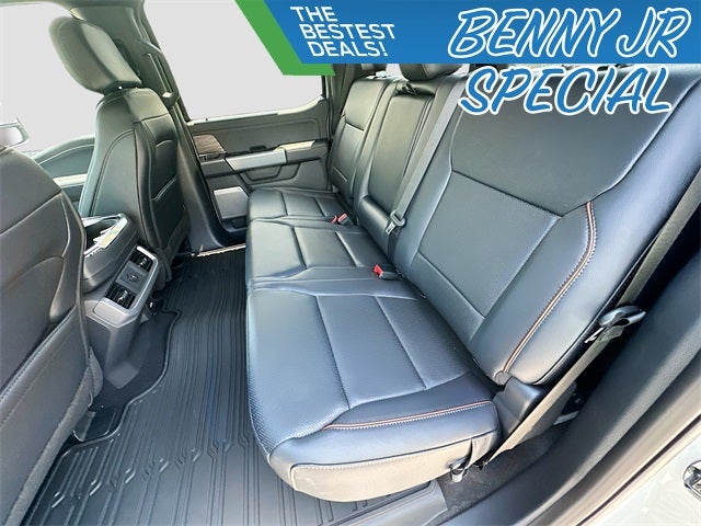 2025 Ford F-150 Lariat 4WD SUPERCREW