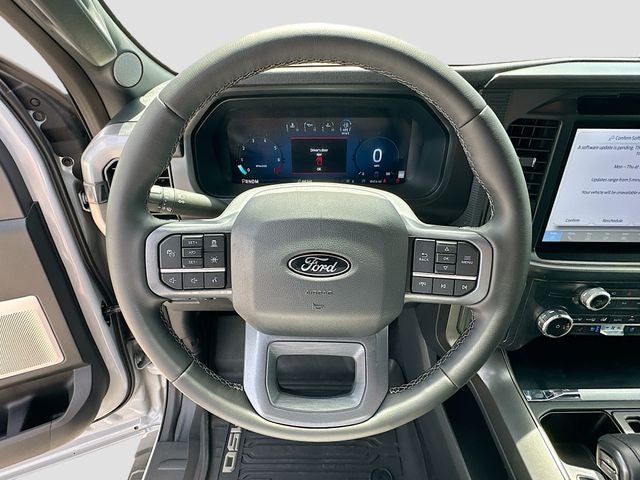 2025 Ford F-150 Lariat 3.5 ECOBOOST