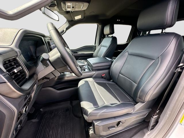 2025 Ford F-150 Lariat 3.5 ECOBOOST