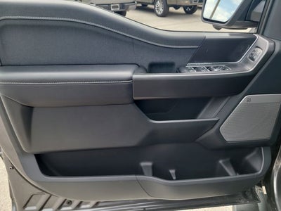 2025 Ford F-150 Lariat 3.5 ECOBOOST