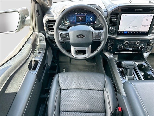 2025 Ford F-150 Lariat 4WD SUPERCREW