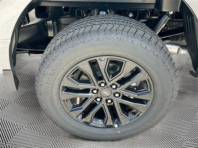 2025 Ford F-150 Lariat 4WD SUPERCREW