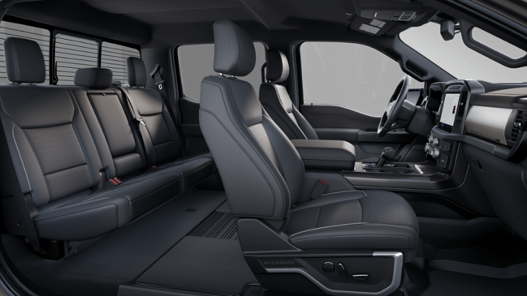 2025 Ford F-150 Lariat 4WD SUPERCREW