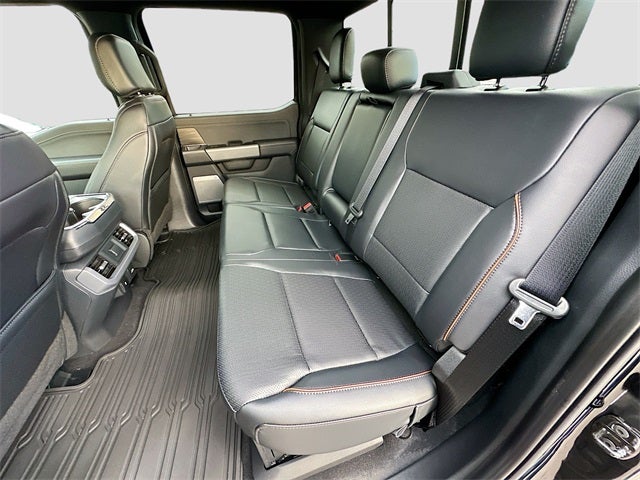 2025 Ford F-150 Lariat 4WD SUPERCREW