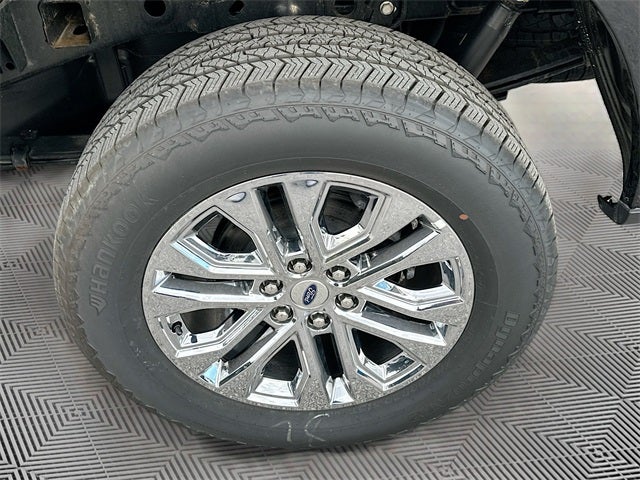 2025 Ford F-150 Lariat 4WD SUPERCREW