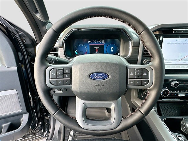 2025 Ford F-150 Lariat 4WD SUPERCREW