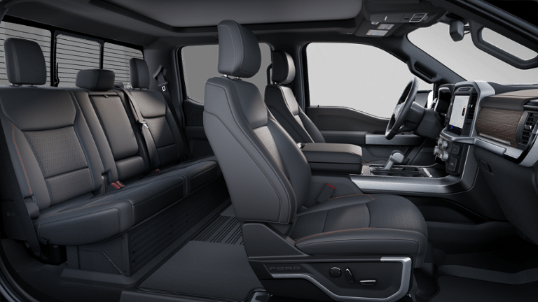 2025 Ford F-150 Lariat 4WD SUPERCREW