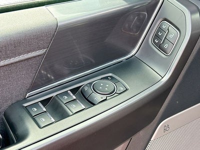2025 Ford F-150 Lariat 3.5 ECOBOOST