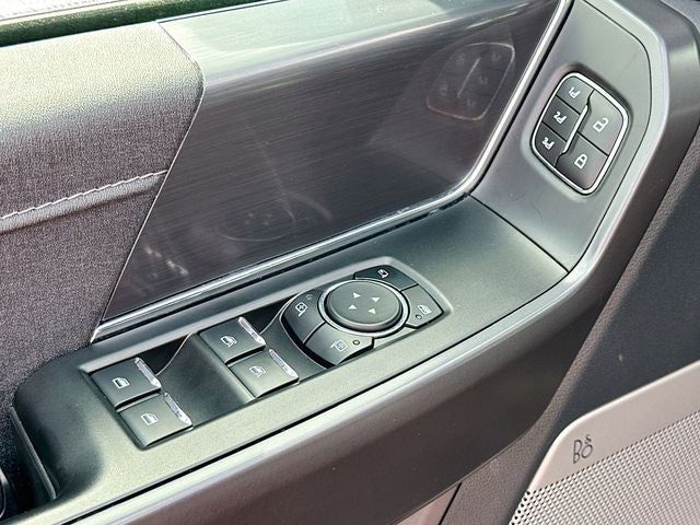 2025 Ford F-150 Lariat 3.5 ECOBOOST