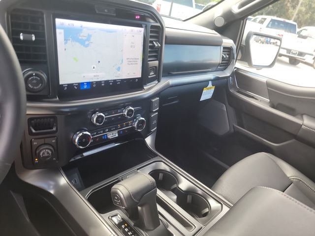 2026 Ford F-150 Lariat 4WD SUPERCREW