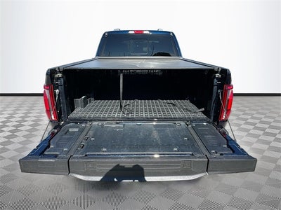 2025 Ford F-150 Lariat 3.5 ECOBOOST