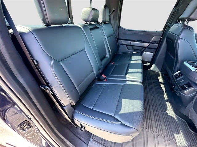 2025 Ford F-150 Lariat 3.5 ECOBOOST