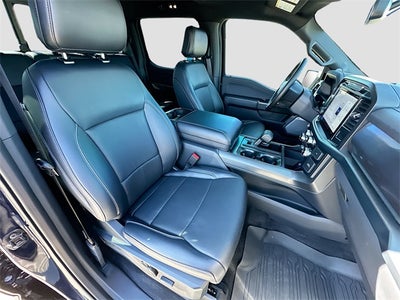 2025 Ford F-150 Lariat 3.5 ECOBOOST