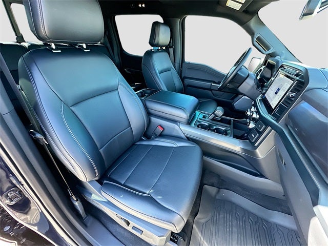 2025 Ford F-150 Lariat 3.5 ECOBOOST