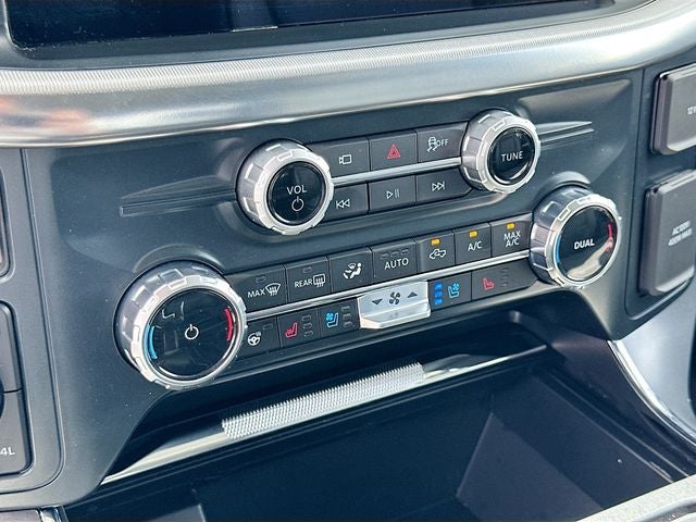 2025 Ford F-150 Lariat 3.5 ECOBOOST