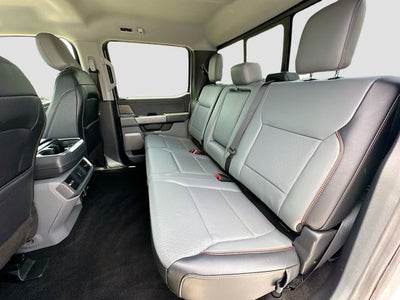 2025 Ford F-150 Lariat 3.5 ECOBOOST