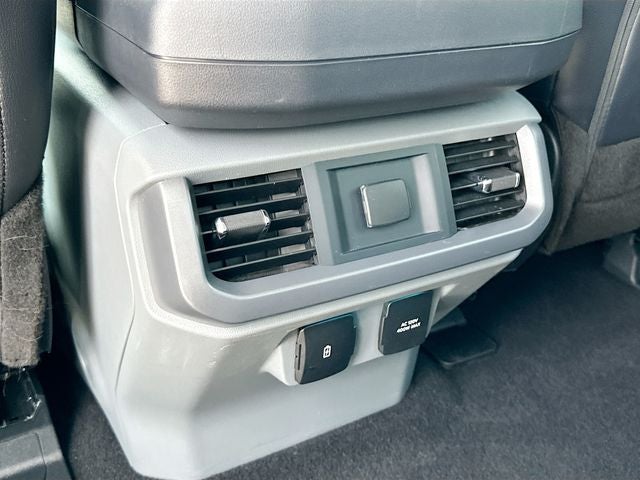 2025 Ford F-150 Lariat 3.5 ECOBOOST