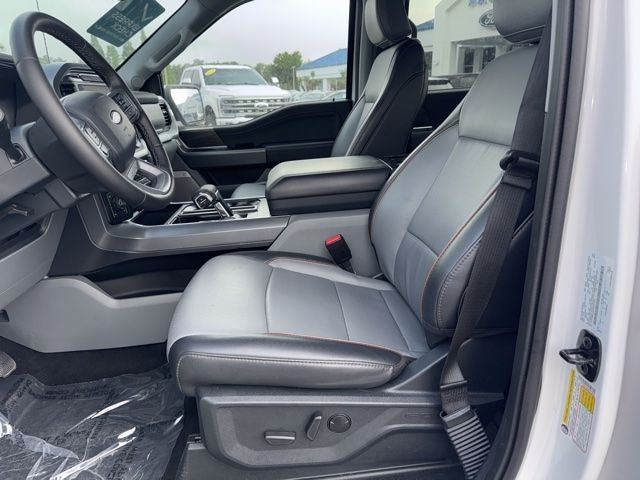 2025 Ford F-150 Lariat 3.5 ECOBOOST